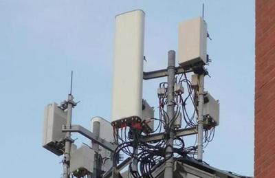 任正非帶領(lǐng)華為發(fā)起反擊，高通、蘋(píng)果面臨通信設(shè)備市場(chǎng)變局